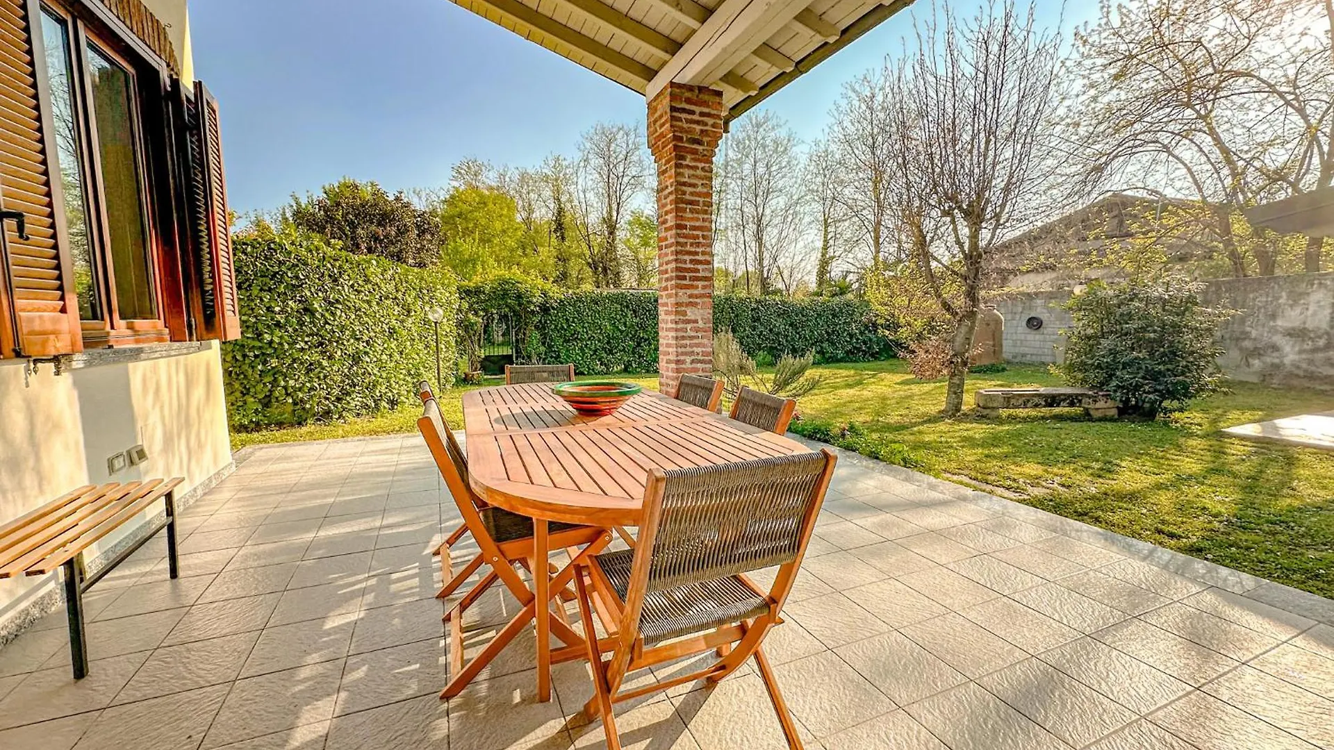 Villa Corelli - Parking And Exclusive Garden Milan